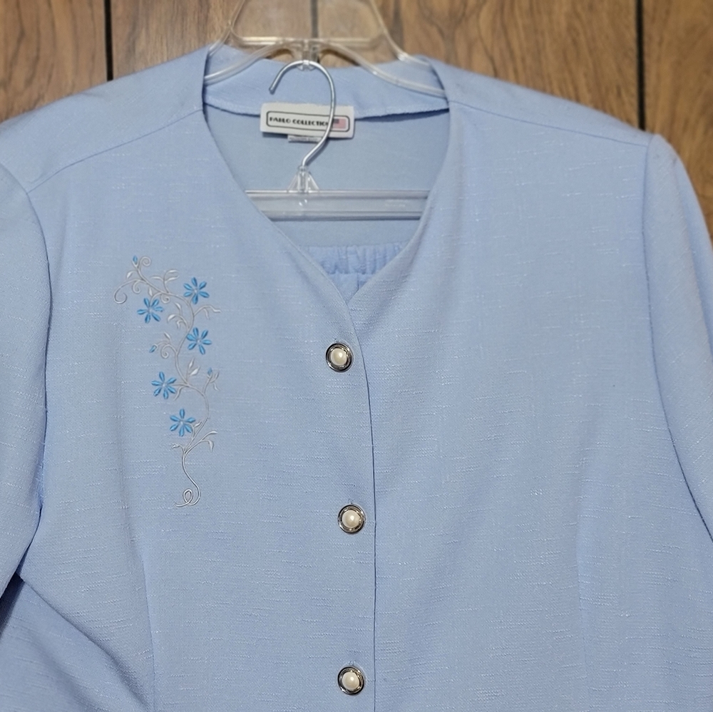 Pablo Collection Women's Plus Dress Suit EUC 24WP Baby Blue Embroidered